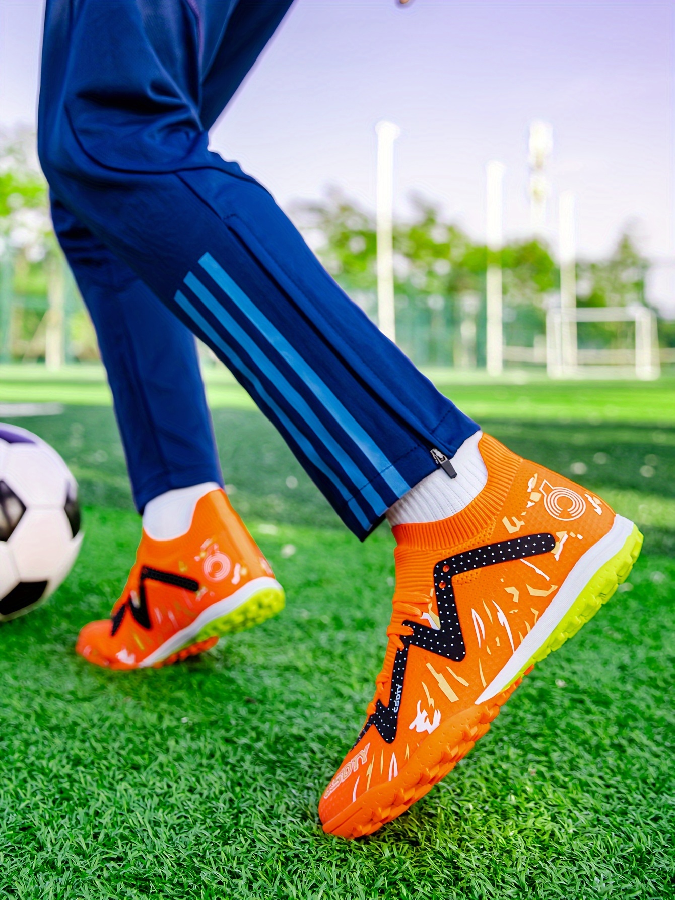 Women s Professional Football Shoes Training Shoes, Low-top Sports Shoes. Anti-slip And Wear-resistant TF Outdoor Sports Shoes. Special Wear-resistant Shoe Tide details 6